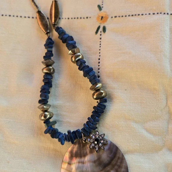 Lot of Eleven Pieces Cookie Lee  Jewelry Collection NEW with Tags Earrings - Picture 4 of 12